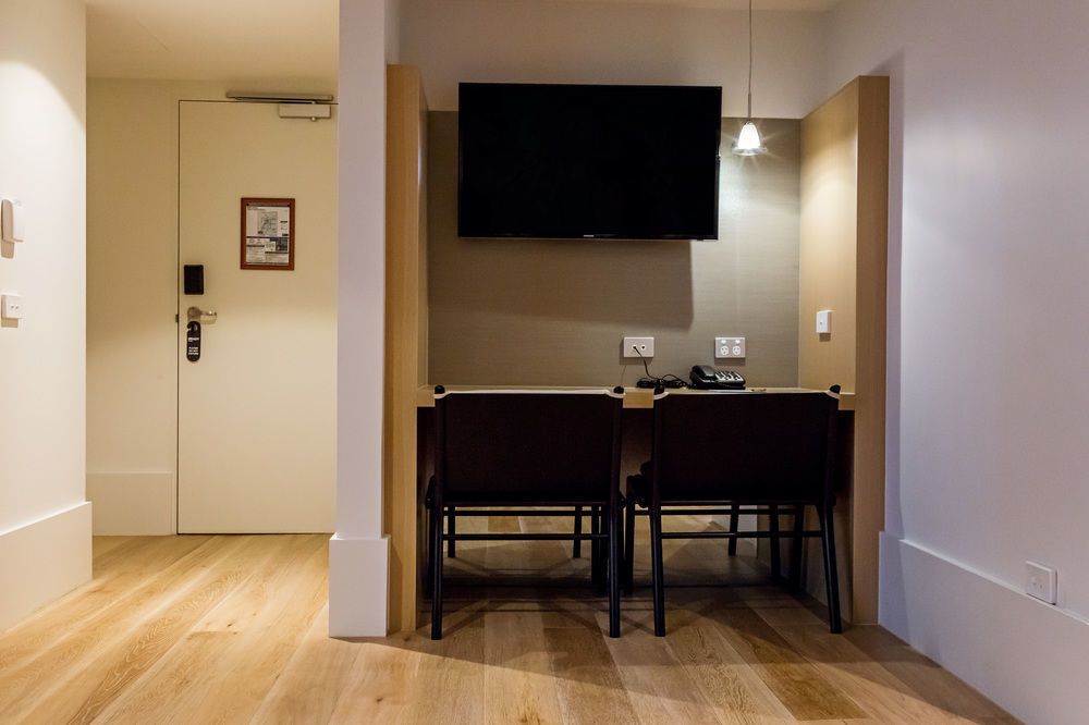 Brady Hotels Central Мельбурн Экстерьер фото